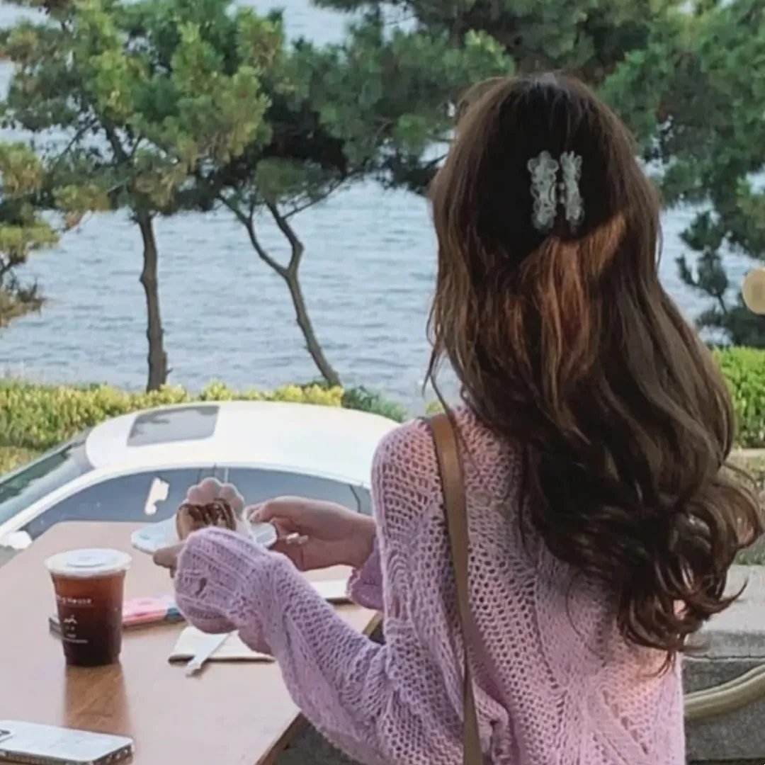 在池中